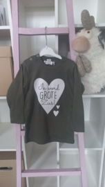 Longsleeve Grote Zus. *maat 98/104