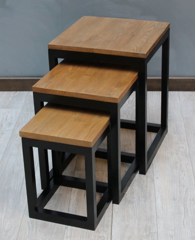 TREASURE  houten tafel-set van 3