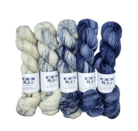 KOKON BLEU FINGERING WEIGHT JEAN MICHEL FADE SPECKLE