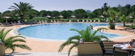 Languedoc-Roussillon / St. Cyprien, Hotel Le Mas d’Huston Golf & Spa  ( De Jong Intra )