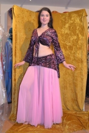 Paarse fluwelen stretch bindtop met vlindermouw
