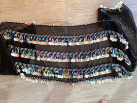 RR04 Rechthoeksjaal met rijen pegels en munten. Sjaal is in diverse kleuren te krijgen.