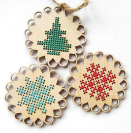 Houten Borduurhanger SNEEUW- / KERSTSTER