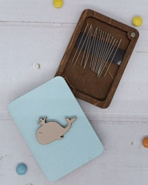 Houten naaldendoosje WALVIS met magneet