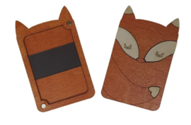 Houten naaldendoosje VOS met magneet
