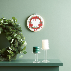 STITCHING FOR CHRISTMAS -PUT A BOW ON IT - Rico no. 185