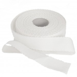 Restje Aida borduurband Wit 3,5 cm breed  x 184 cm