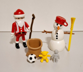 Kerstman met sneeuwpop (16445)