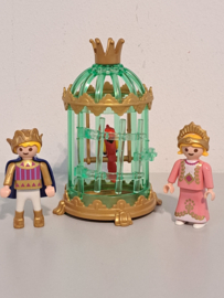 Papegaaien kooi met prins en prinses (15830)