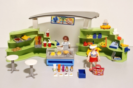 Winkel met snackbar (16375)