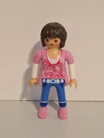 Vrouw (V728)
