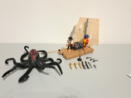 Piratenvlot met reuze octopus (15301)