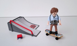 Skater (16557)