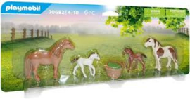 Playmobil Pony's met veulens 70682