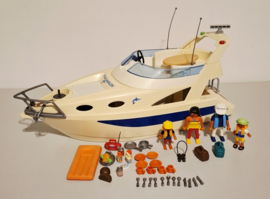 Plezier jacht (17043)