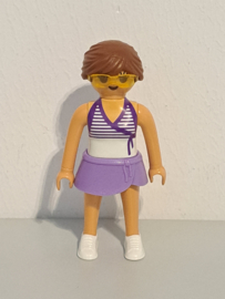 Vrouw (V712)