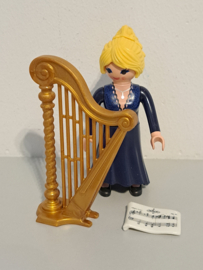 Dame met harp (15813)