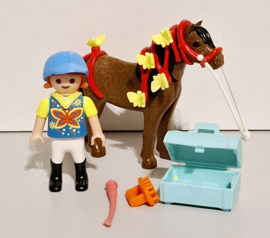 Versierpony donkerbruin (16354)