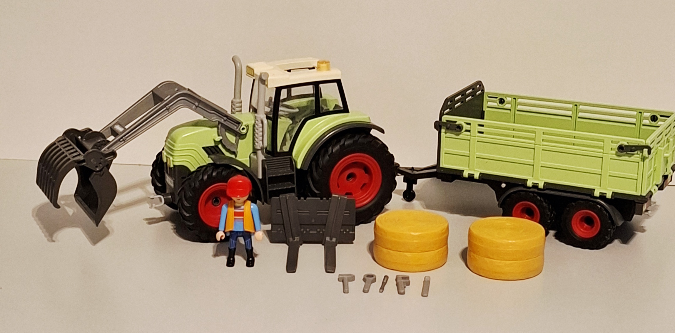 Playmobil grote tractor met aanhanger (16648)