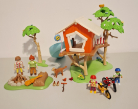 Boomhut met glijbaan (17019)