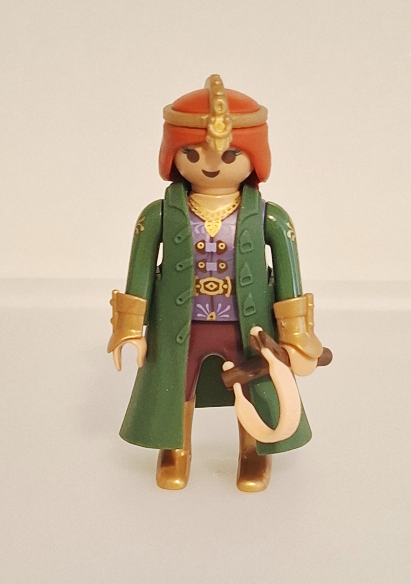 Vrouw met katapult (24)