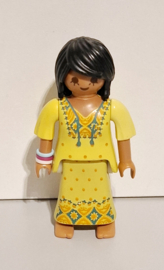 Vrouw (V743)