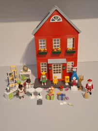 Woonhuis kerstfeest (16149)