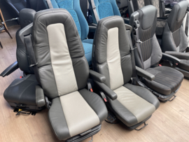 Set leren Volvo stoelen