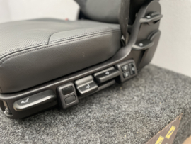 Scania Recaro stoel zwart leer