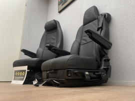 Set leren Scania stoelen