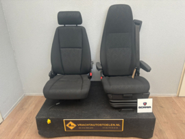 NIEUW !   Set Scania R serie  stoelen stof  