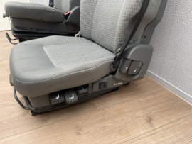Set Volvo stoelen grijs stof luchtgeveerd
