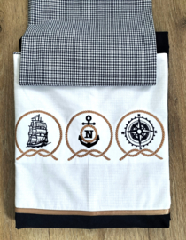 Dekbedovertrek  wit/ donkerblauw/ cognac maritiem en naam geborduurd 140 x 220 cm