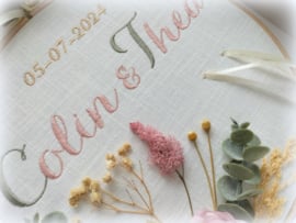 Trouwringhouder geborduurd droogbloemen berkenhouten ring in geschenkdoos oud roze, oud goud, eucalyptus groen