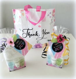 Cadeaupakket gastendoekje badsetje 'Voor de leukste juf' Thank you