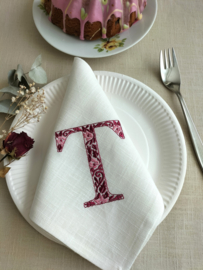 Landelijke linnen off white servet 'letter' gepersonaliseerd geborduurd bordeaux chinoiserie