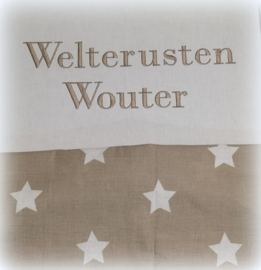 Dekbedovertrek  beige katoen wit sterren en geborduurde naam 140 x 200/220 cm
