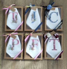 Landelijke linnen off white servet 'letter' gepersonaliseerd geborduurd blauw chinoiserie