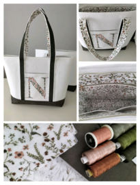 Boodschappen tas canvas met geborduurde bloemenletter initiaal mille fleurs