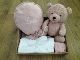 Cadeaupakket wild rose teddybeer ballon hydrofiel geborduurd met naam Jollein