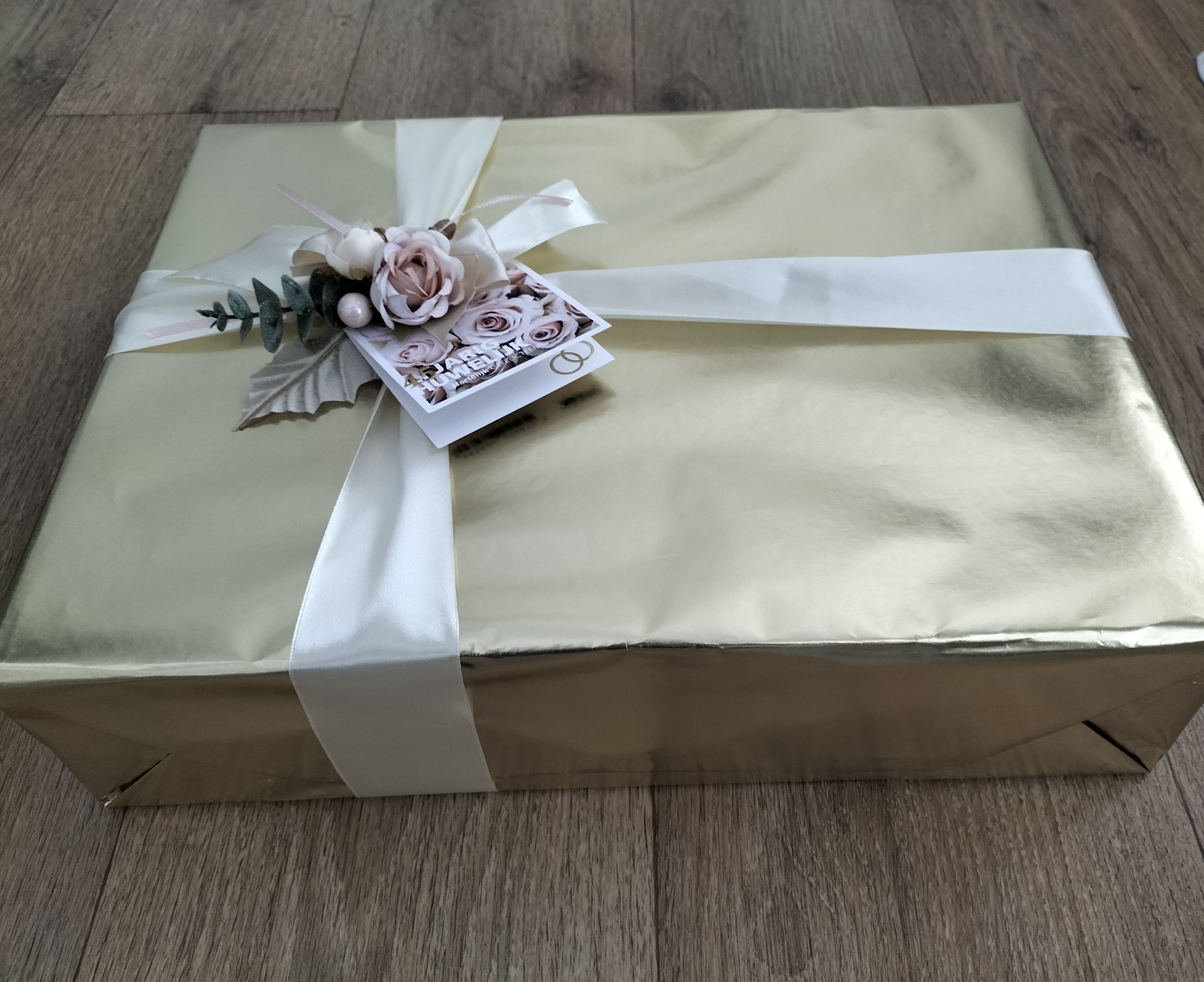 Handdoek wit huwelijksjubileum  45 jaar getrouwd