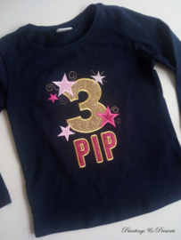 Donkerblauw verjaardagsshirt/ longsleeve met cijfer en naam roze goud glitter en sterren