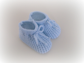 Babyblauw gebreide babyslofjes 0-3 maanden