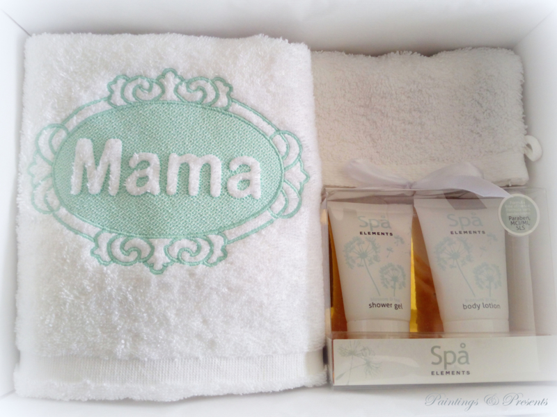 Hopelijk verontschuldigen merknaam Luxe badset 50 x 100 cm wit/mintgroen met embossing borduring mama  'moederdagcadeau' | Vader/Moeder | Paintings & Presents
