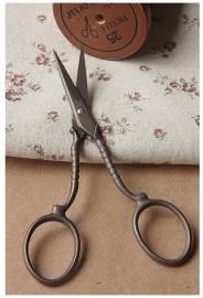 Scissor antique