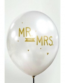 Text balloon Mr & mrs