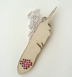 embroidery feather Pink