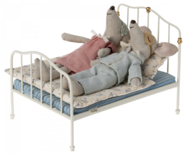 Maileg Bed, Mouse - Off white