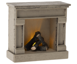 Maileg poppenhuis open haard wit