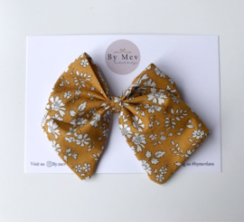 By Mev haarclip Mary Mustard Liberty London